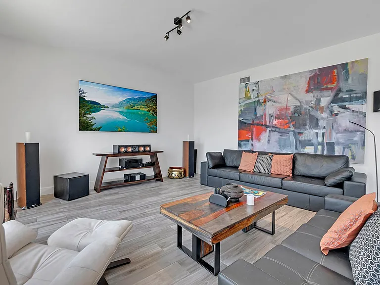 273 W Seaview Dr — Photo 19