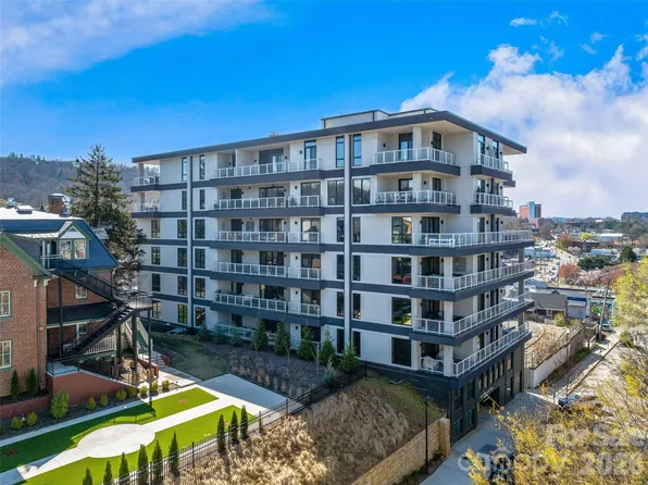 145 Biltmore Ave #602, Asheville, NC 28806