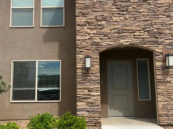 3239 S 840 E, St George, UT