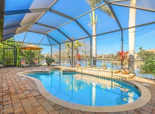 8609 Sumner Ave, Fort Myers, FL 33908