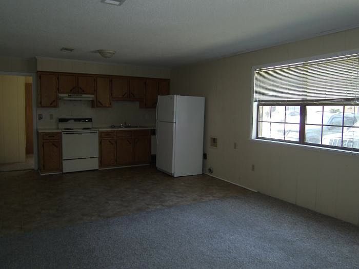 2nd image of 347 Watson Rd APT 5