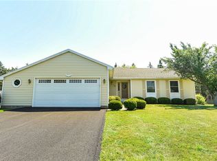 80 Lansmere Way, Rochester, NY 14624