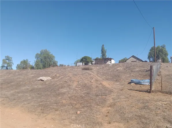 21780 Sawgo Rd, Perris, CA 92570