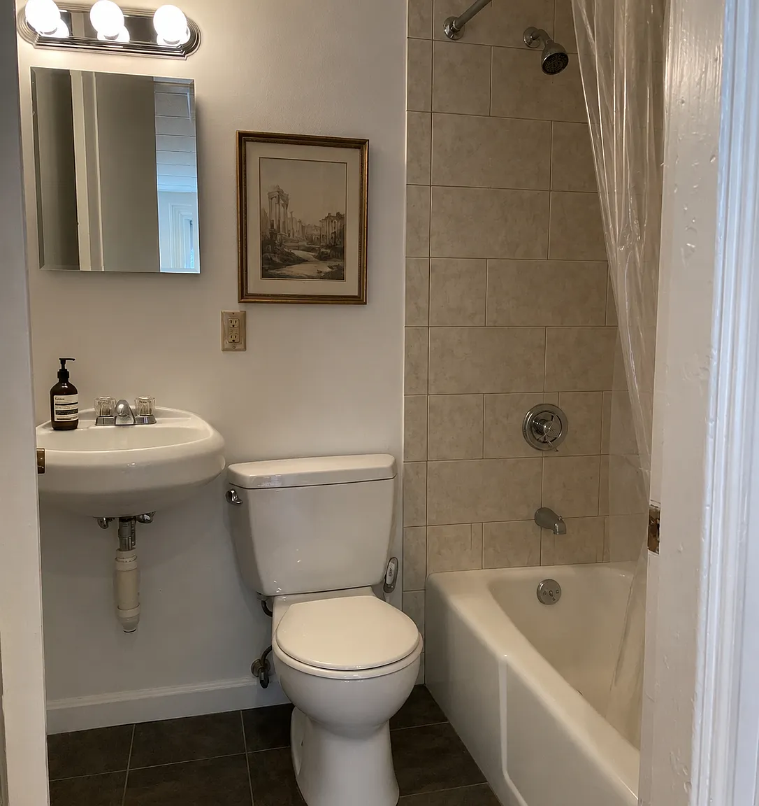 Studio, 9999 sqft, $2,295 — Photo 1