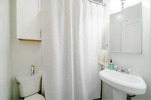 Rented by Compass | media 19