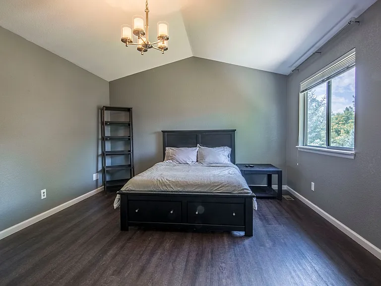 1275 S Boyero Ct — Photo 21