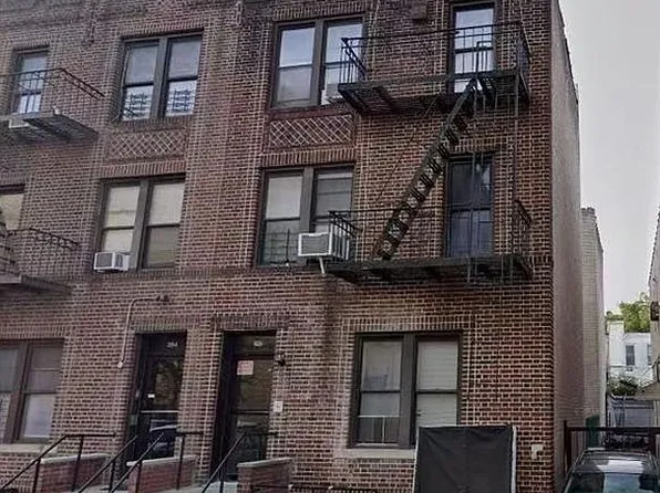 262 72nd St #1, Brooklyn, NY 11209