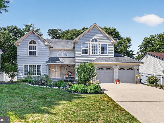 3rd image of 56 Jonquil Way