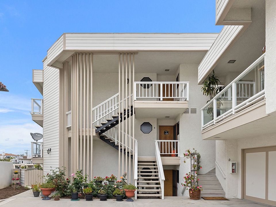 1st image of 406 Arenoso Ln