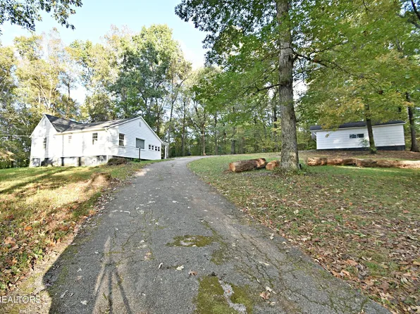 5200 Strawberry Plains Pike, Knoxville, TN 37914