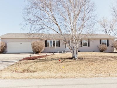 400 2nd St S, Walford, IA, 52351