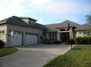 29815 Fairway Vista Dr, Fair Oaks Ranch, TX 78015