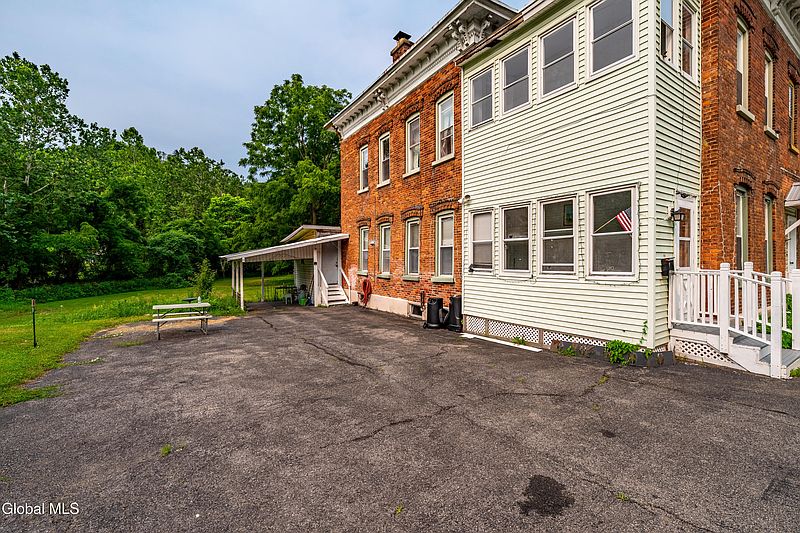 4th image of 177 Florida Avenue