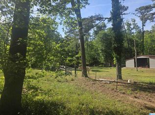 2735 Forestdale Blvd, Adamsville, AL 35005