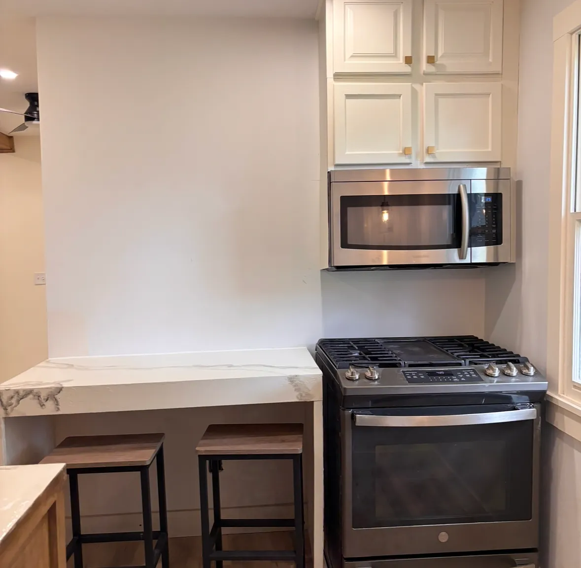 2 bed, 630 sqft, $1,250 — Photo 2