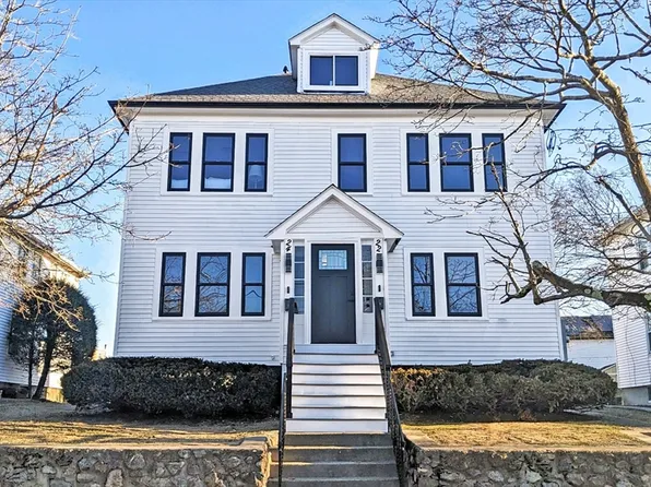 22-24 Melbourne Ave #1, Newtonville, MA 02460