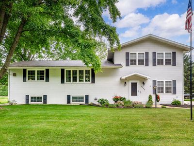 5549 Newton Ave, Coloma, MI, 49038