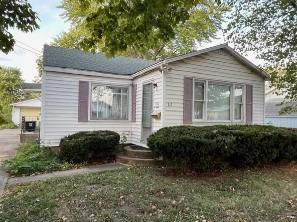 904 W Franklin Ave, Effingham, IL 62401