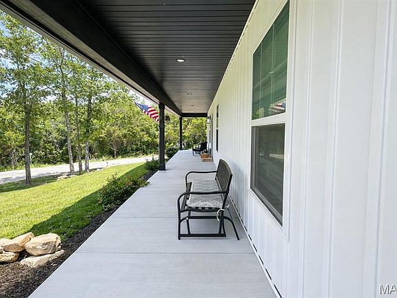 4th image of 3604 Wayside Dr