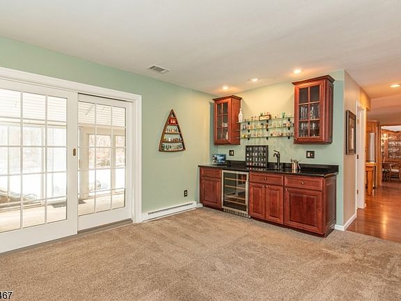 4th image of 9 Nantes Rd