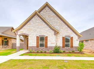 3210 Fountain Way, Granbury, TX 76049