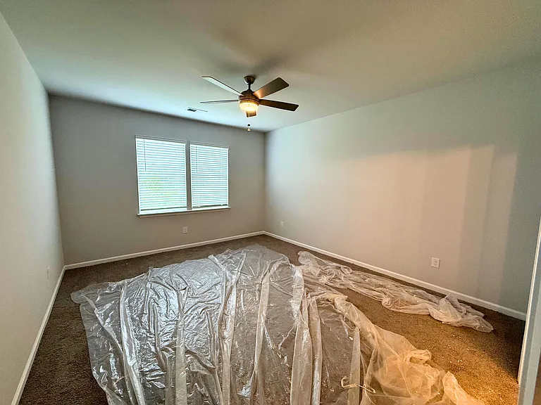 144 Gervais Cir — Photo 11