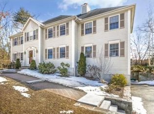 10 Memory Ln, North Reading, MA 01864