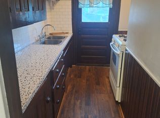 62 Rosemont Ave Floor 2, Pawtucket, RI 02861