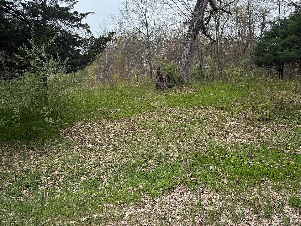 2nd image of 360 51 1/2 St