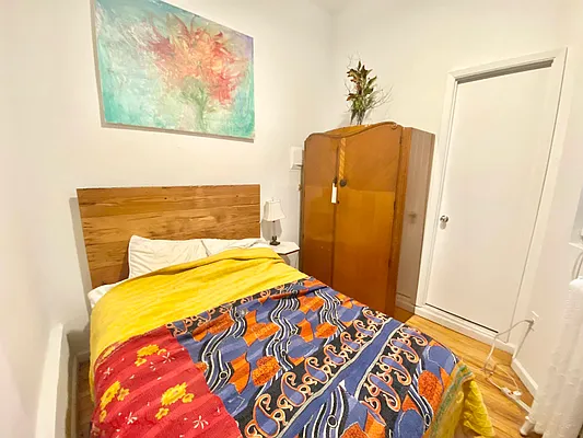 Rented by J PRESTON AND ASSOCIATES INC | media 15