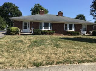 1822 Ardleigh Rd, Upper Arlington, OH 43221