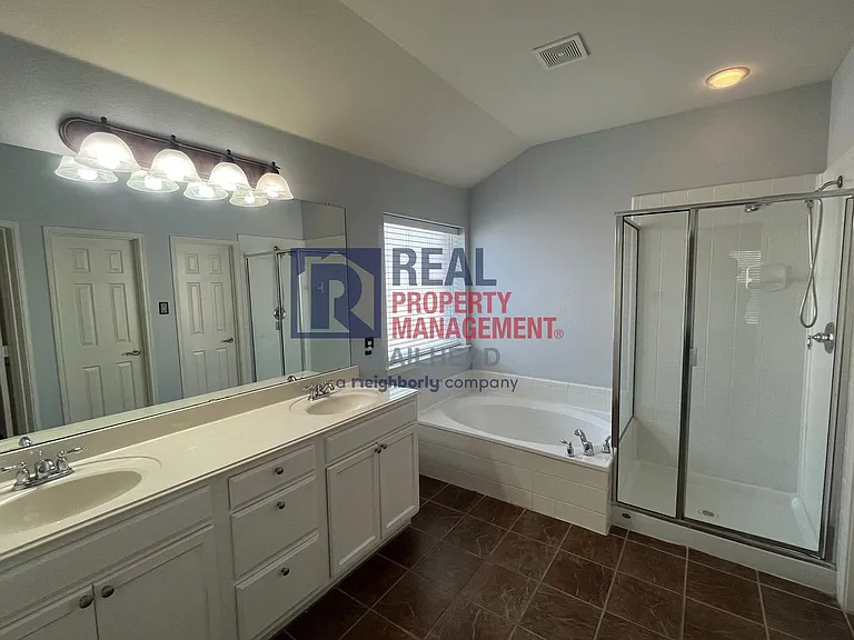 3929 Eaglerun Dr — Photo 16