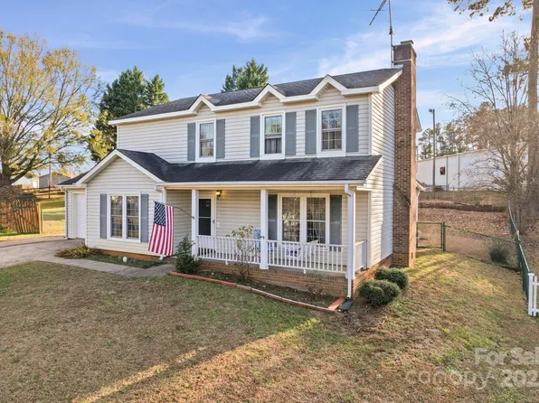 912 Cathedral Dr, Belmont, NC 28012