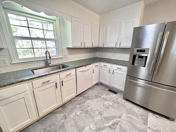 2nd image of 7812 Kinross Dr