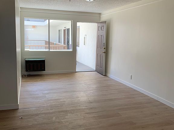 2nd image of 1758 N Kingsley Dr #3