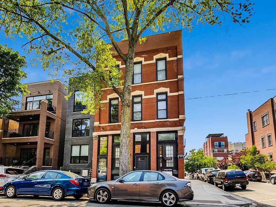 1st image of 1040 N Paulina St APT 2R