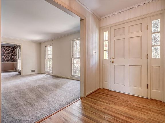 4th image of 1803 Breckenridge Dr