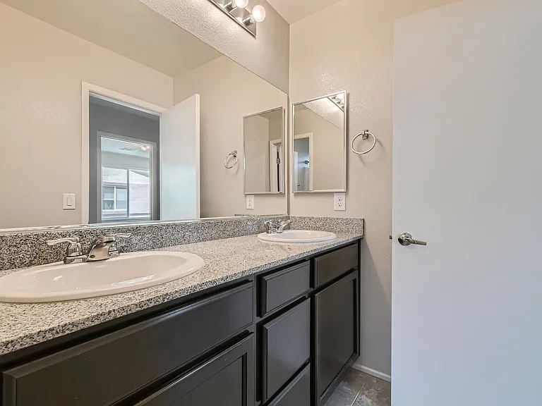 4393 Fire Glow Ave #1 — Photo 19