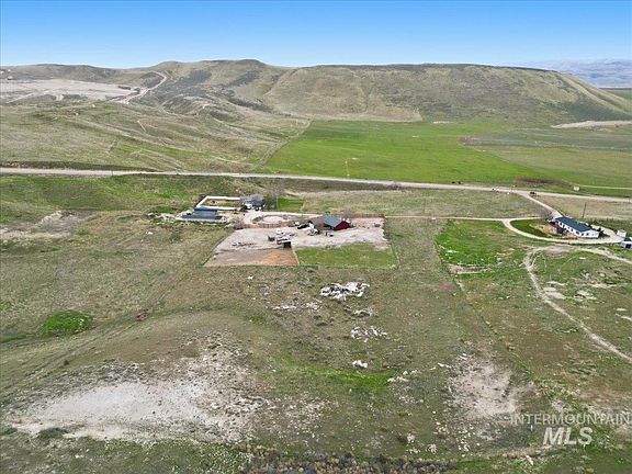 5th image of Deer Flat Rd
