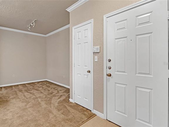 5th image of 911 N Orange Ave APT 114