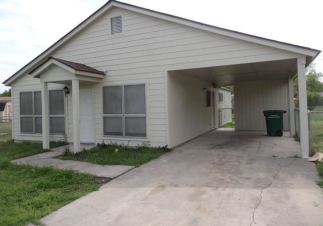 1st image of 5006 Huntsmoor Ct