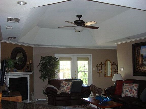 3rd image of 4266 Laurel Oak Dr