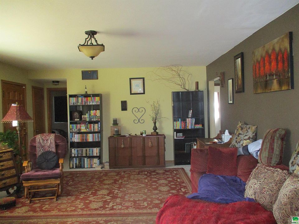 505 E 4th St, Aurelia, IA 51005 Zillow