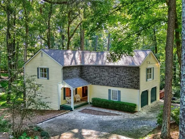 1996 Thomas Rd, Canton, GA 30115
