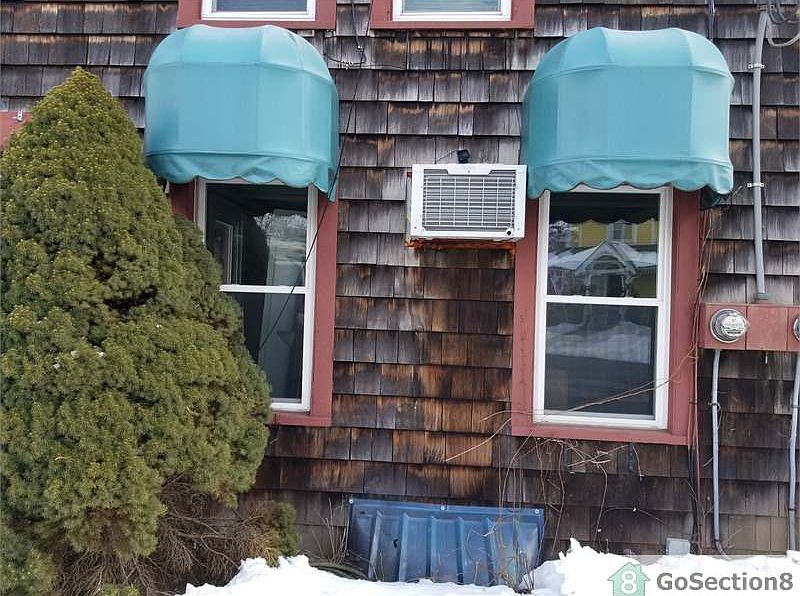 2nd image of 53 Poquonock Ave