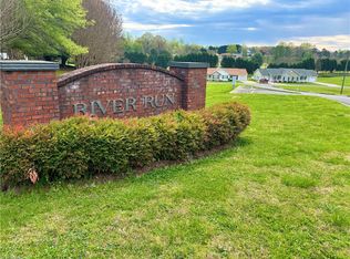 River Walk Rd, Mount Airy, NC 27030