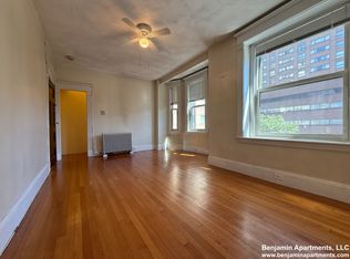 8 Garrison St APT 610, Boston, MA 02116