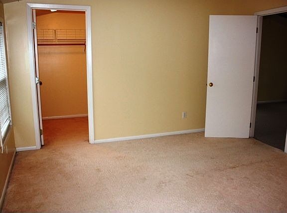 Master BR (2) Upstairs