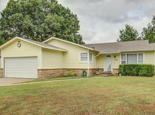 516 W Toledo St, Broken Arrow, OK 74012