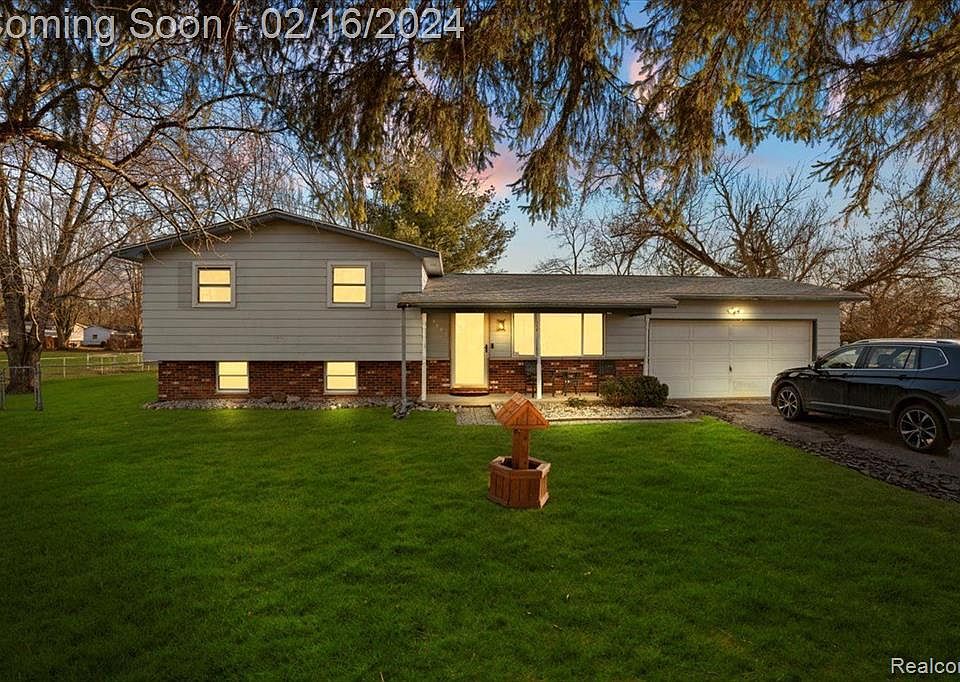 8022 Castleward Dr, Davison, MI 48423 Zillow